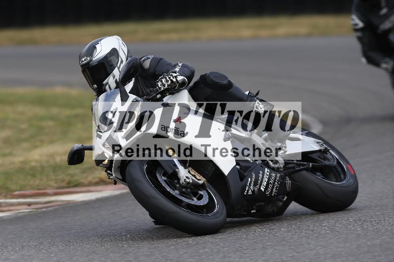 Archiv-2025/32 07.07.2025 Plüss Moto Sport ADR/Freies Fahren/12